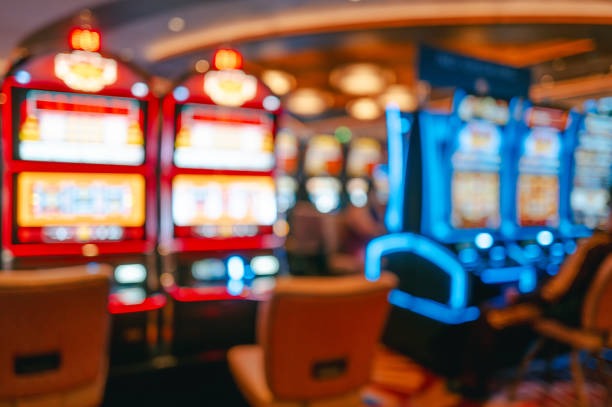 Live dealer executing number prediction game at belatoto studio