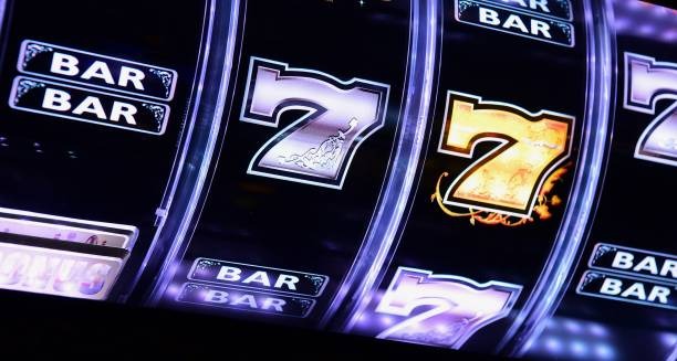 Andar Bahar live table with multilingual dealer